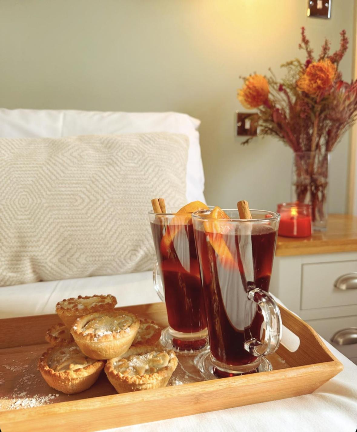 The Lansdowne Guest House Bourton-on-the-Water Zewnętrze zdjęcie Mulled wine